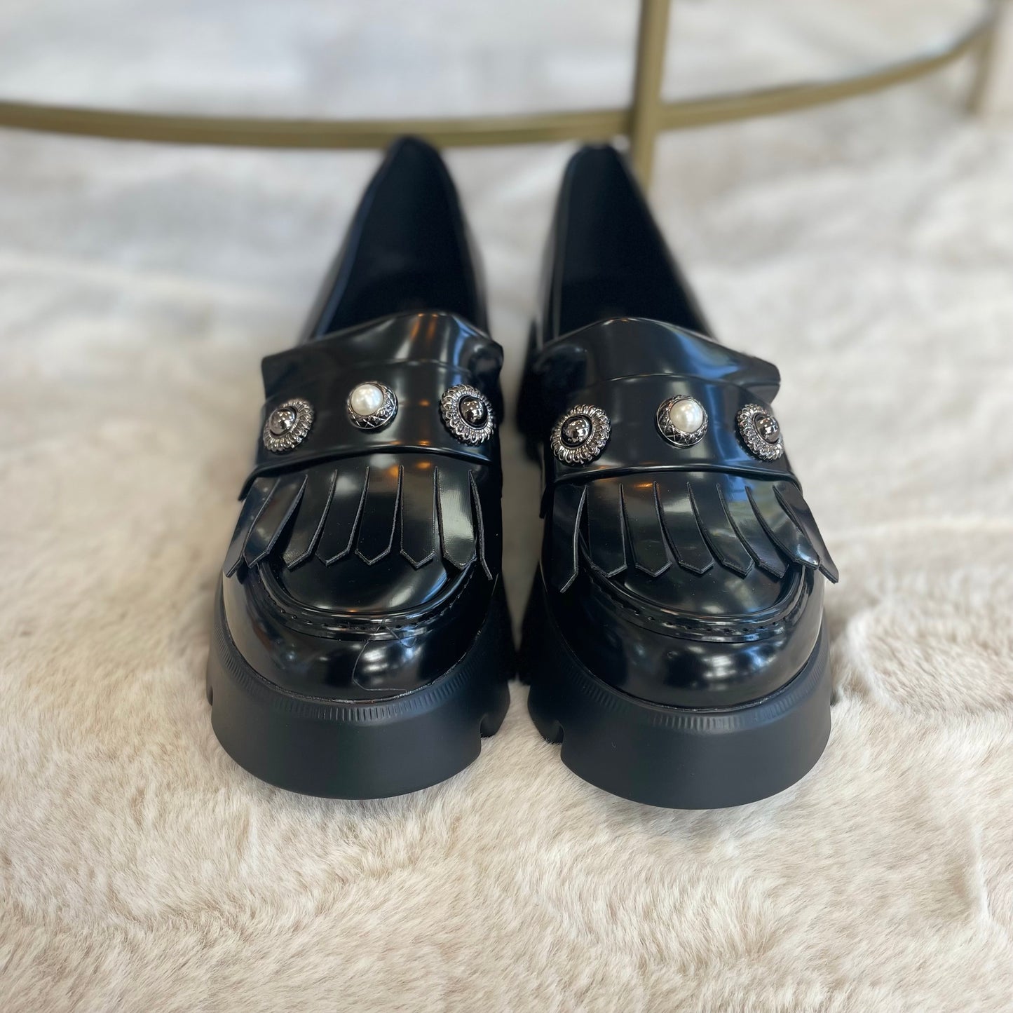 Mocassin noir vernis à plate-forme
