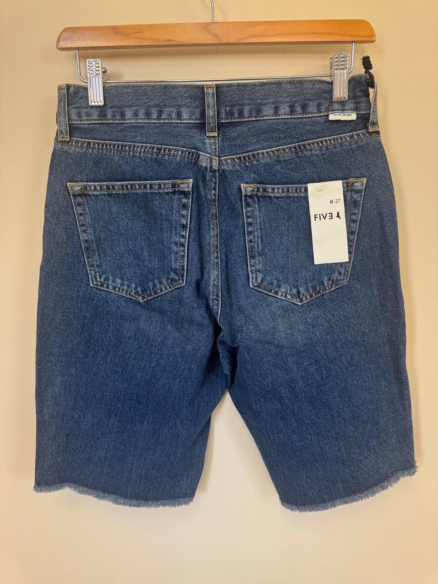 SHORT FIVE